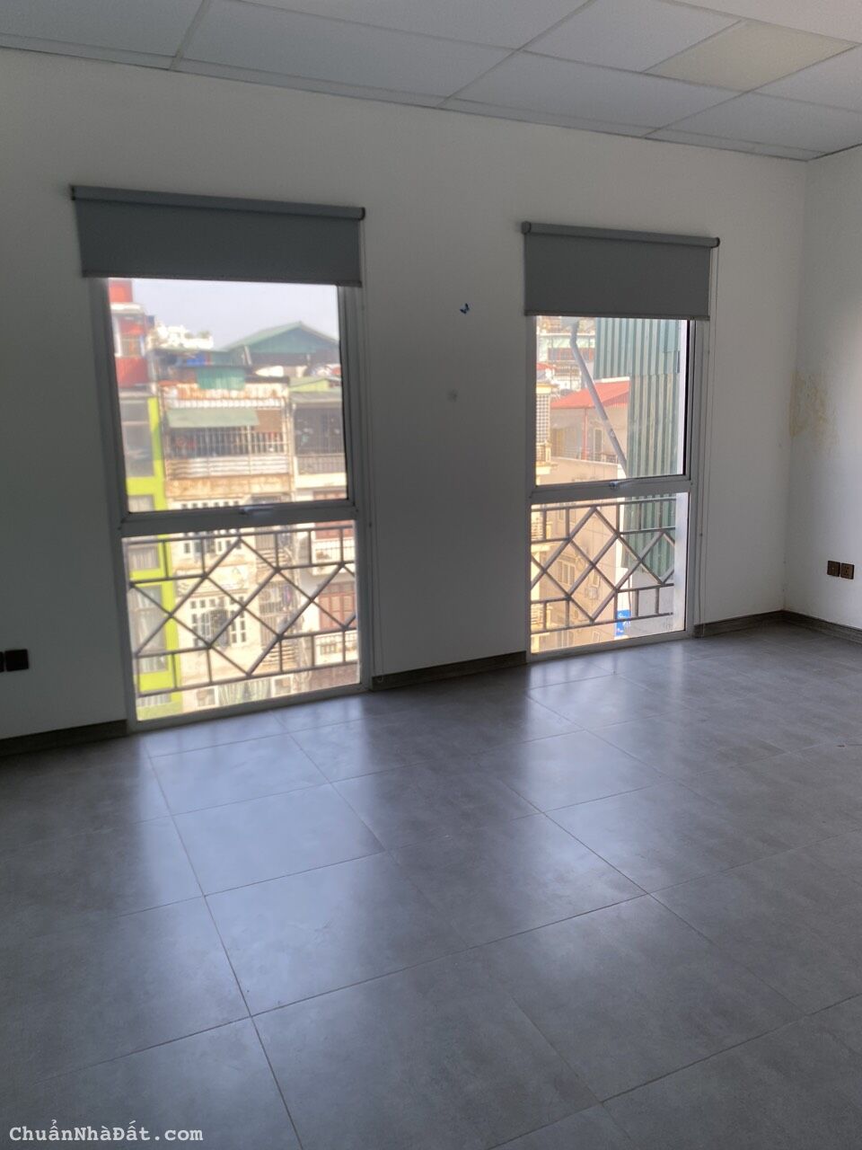 Cho thuê văn phòng cao cấp dt 70m2 tại Giang Văn Minh, Ba Đình, giá chỉ 20,5tr