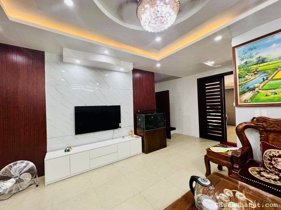 NHÀ ĐẸP MẶT TIỀN KINH DOANH PHỐ CỔ HÀNG MÃ - 65M2 X 4 TẦNG MT 3.5M CHỈ 11 TỶ