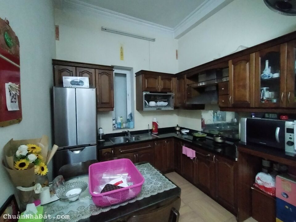 Bán nhà Hồng Tiến. 35m2 4 Tầng MT3m. Ngõ ba gác tránh- Ngõ thông 20m ra phố - Giá 4tỷ8 Bán nhà Hồng Tiến. 35m2 4 Tầng MT3m. Ngõ ba gác tránh- Ngõ thông 20m ra phố - Giá 4tỷ8