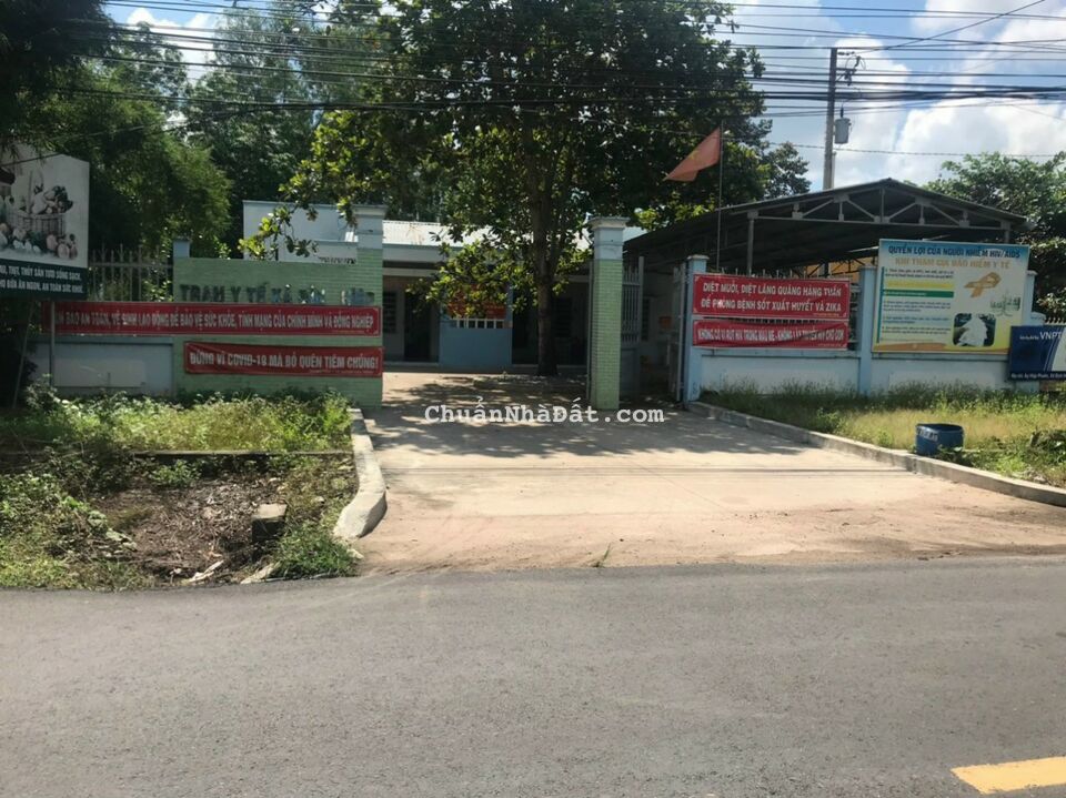 Cô năm cần bán gấp lô đất 231m2 tại Bình Dương giá bán lỗ Cô năm cần bán gấp lô đất 231m2 tại Bình Dương giá bán lỗ