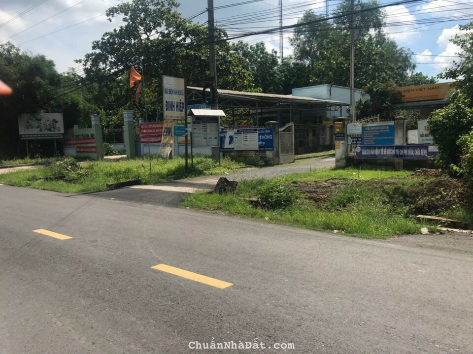 Cô năm cần bán gấp lô đất 231m2 tại Bình Dương giá bán lỗ Cô năm cần bán gấp lô đất 231m2 tại Bình Dương giá bán lỗ