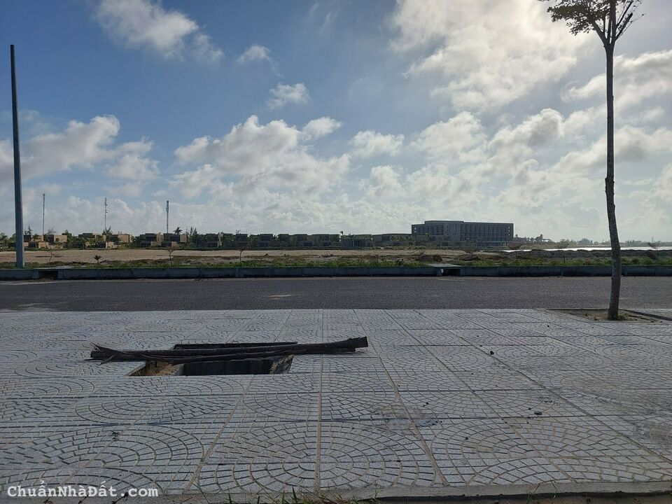 Chỉ 1,5 tỷ sở hũu đất nền ven biển phía nam Đà Nẵng