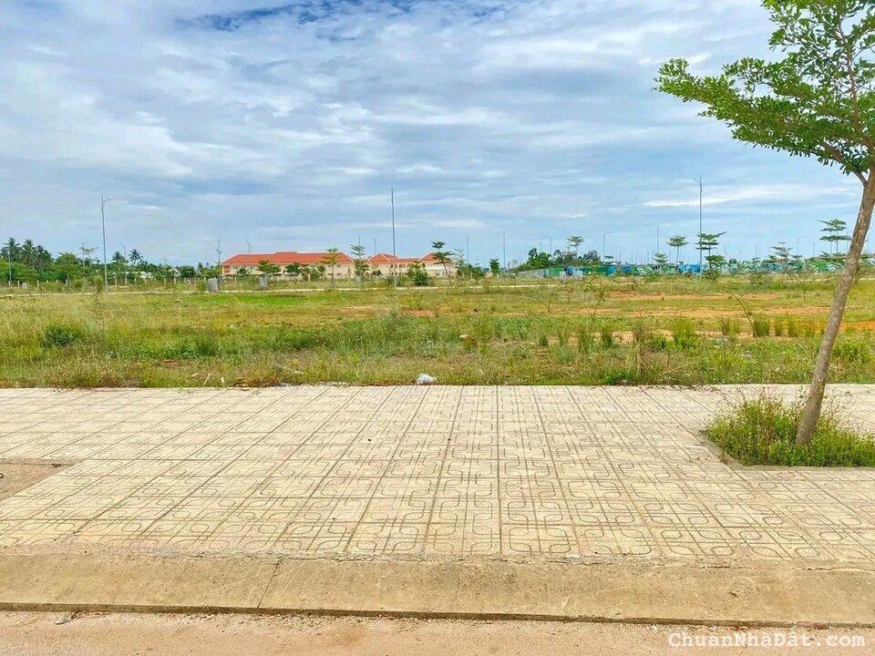 SỤP HẦM LÔ KỀ GÓC 1,5 TỶ NGAY MẶT VỊNH AN HOÀ - PHÁP LÝ HOÀN CHỈNH SỤP HẦM LÔ KỀ GÓC 1,5 TỶ NGAY MẶT VỊNH AN HOÀ - PHÁP LÝ HOÀN CHỈNH