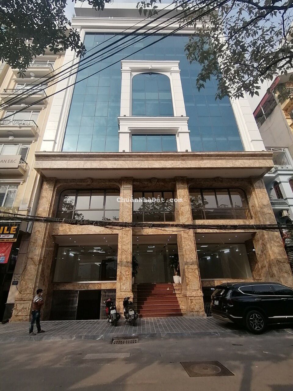 Bán tòa nhà 9 tầng mặt phố Hoàng Ngân - Nguyễn Thị Định Dt 230m2 Mt 16m. Giá 135 tỷ Bán tòa nhà 9 tầng mặt phố Hoàng Ngân - Nguyễn Thị Định Dt 230m2 Mt 16m. Giá 135 tỷ