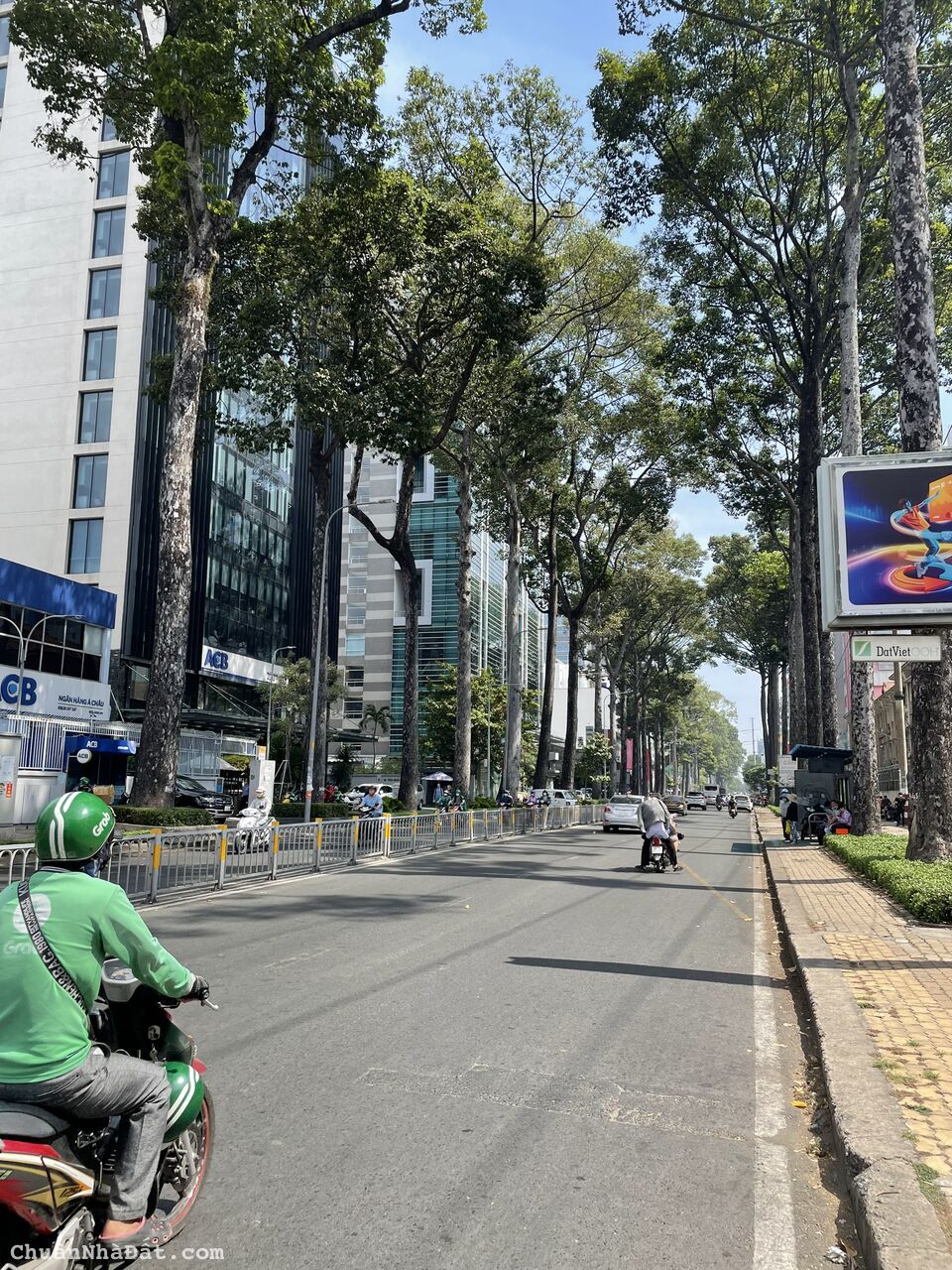 Cho thuê mặt bằng hơn 200m2 Nguyễn Thị Minh Khai đối diện bệnh viện Từ Dũ