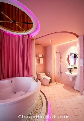 Cho Thuê Nhà Nguyên Căn 11P, 12 Vệ Sinh mặt Tiền Đặng Trần Côn, P.bến Thành, Q.1 chỉ 80tr