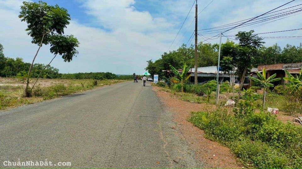 Chính chủ bán gấp lô đất thổ cư 250m2 giá 390triệu ngay chợ