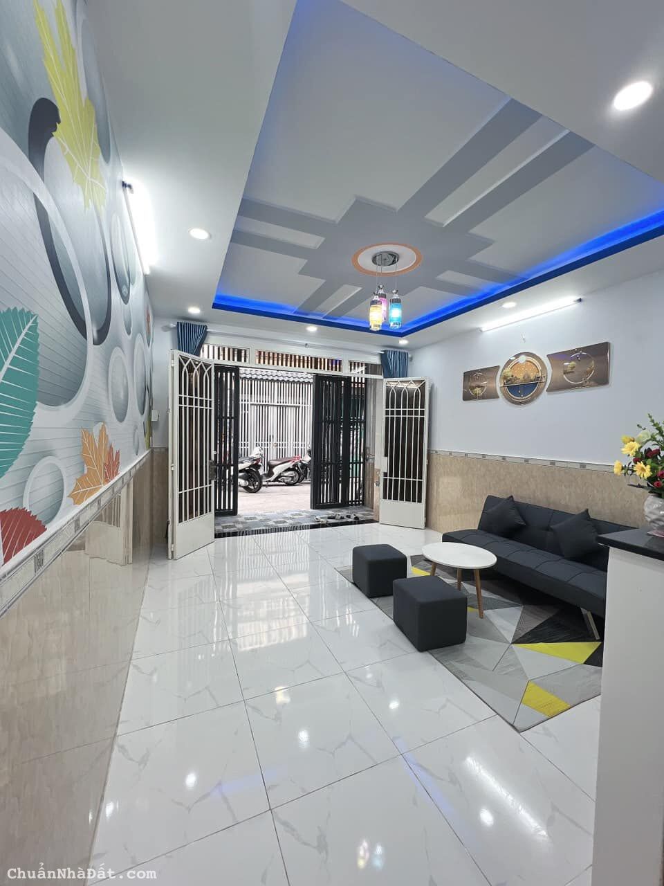 Nhà ở đường Chiến Lược quận Bình Tân rộng 65m2 giá chỉ hơn 3tỷ Nhà ở đường Chiến Lược quận Bình Tân rộng 65m2 giá chỉ hơn 3tỷ