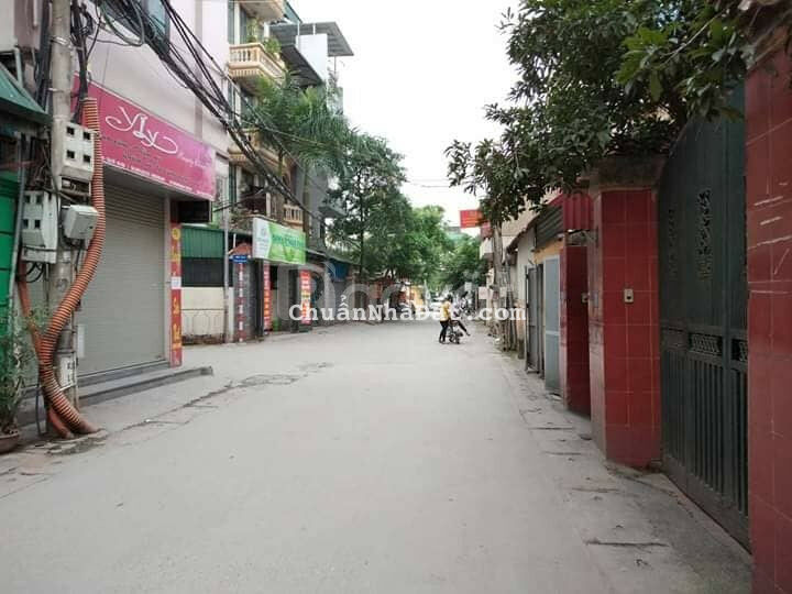 Gấp! BT 150m ra hồ tây, ngõ 445 Lạc Long Quân, Tây Hồ, 5 tầng, 134m2, mt6.3m, ngõ 6m, giá 20 tỷ Gấp! BT 150m ra hồ tây, ngõ 445 Lạc Long Quân, Tây Hồ, 5 tầng, 134m2, mt6.3m, ngõ 6m, giá 20 tỷ