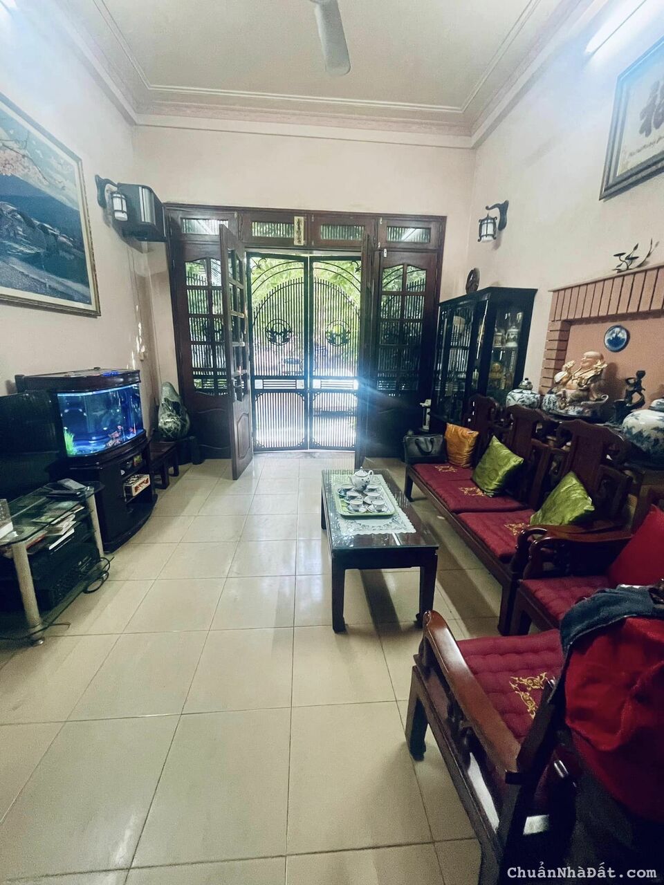 Nhượng lại căn tại phố Nguyễn Văn Huyên, Cầu Giấy, 63/66m2, 5 tầng, MT:4,1m. Giá 21 tỷ