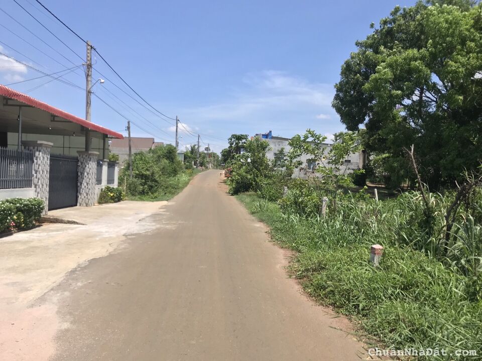 Chính chủ cần bán miếng đất đẹp thích hợp đầu tư hoạc xây nhà nghỉ dưỡng tại Nghĩa Thành- Châu Đức