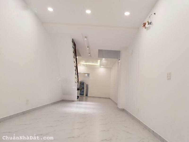 Bán nhà 1T3L Mặt tiền Bàu Cát 6 ngay chợ và Công viên Bàu Cát