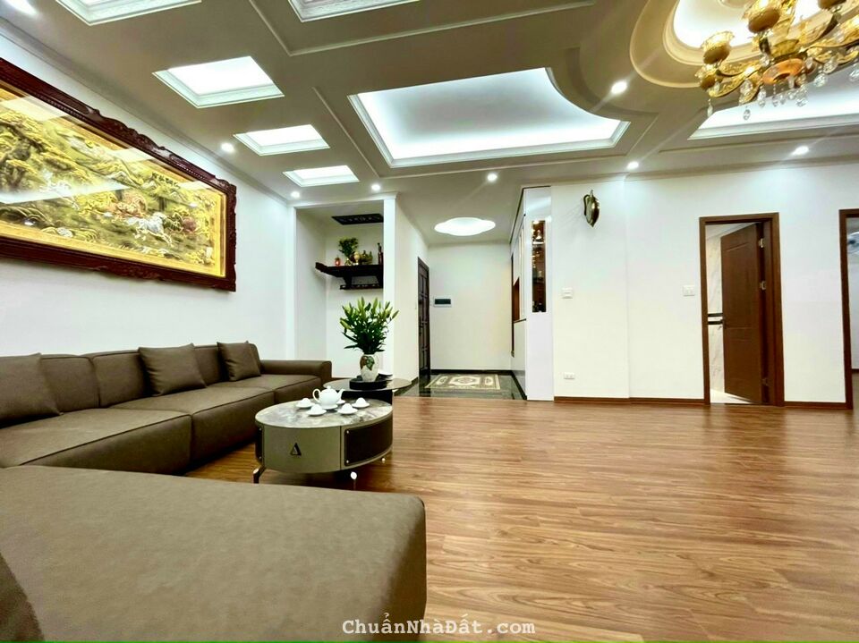 Bán căn hộ chung cư E3A Vũ Phạm Hàm 80m căn góc 2 p.ngủ giá 2.9 tỷ