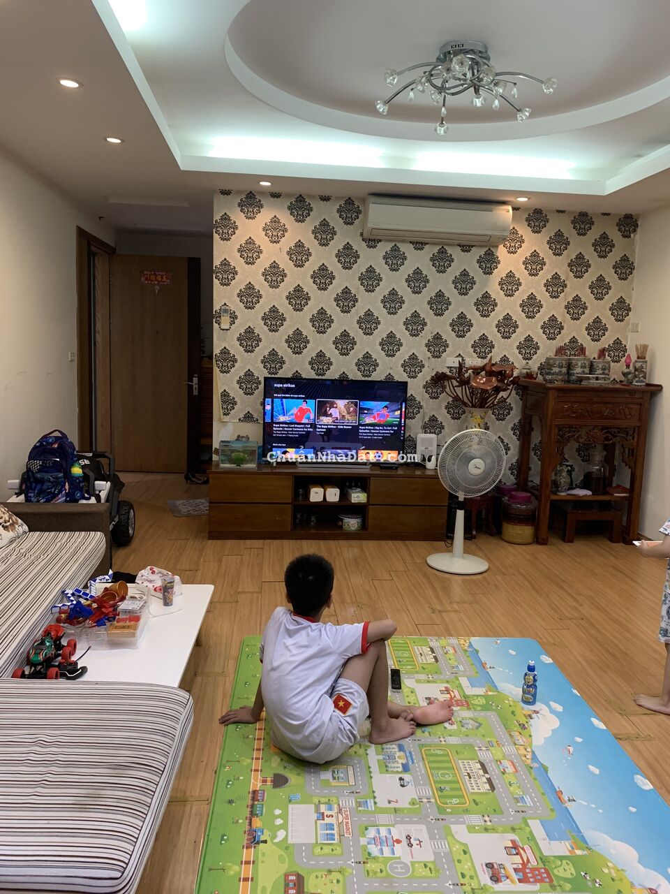 Tìm chủ mới cho căn hộ F4 Trung Kính 82m căn góc 2 ngủ 2 vệ sinh, full nội thất giá 3.45 tỷ