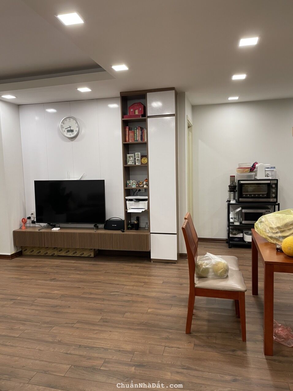 Khám phá sự thật về căn hộ chung cư CT3 Dương Đình Nghệ 86m tại sao chỉ có 2.7 tỷ