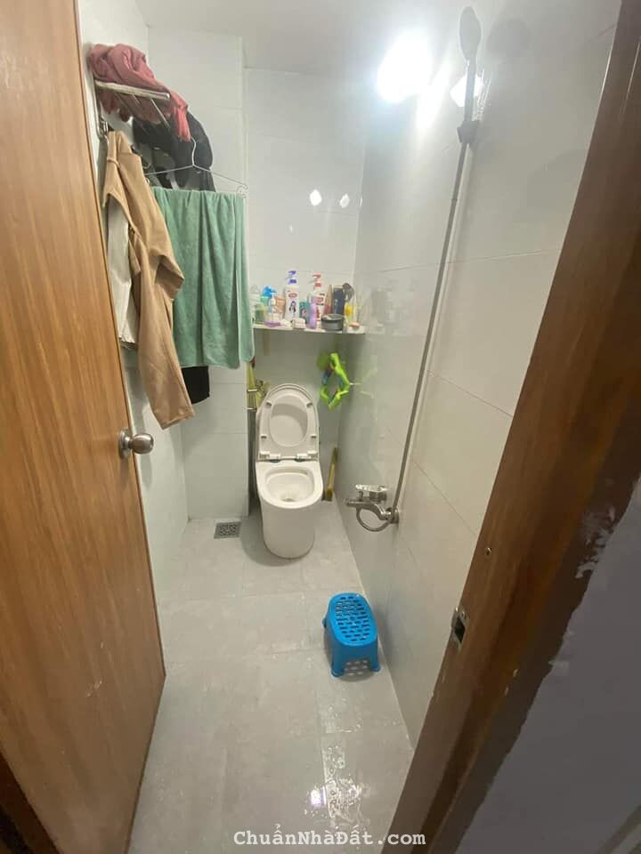 Chính chủ bán căn nhà 79m2, Lê Văn Sỹ, Phú Nhuận, giá 1tỷ 9, sổ hồng sẵn, đường rộng