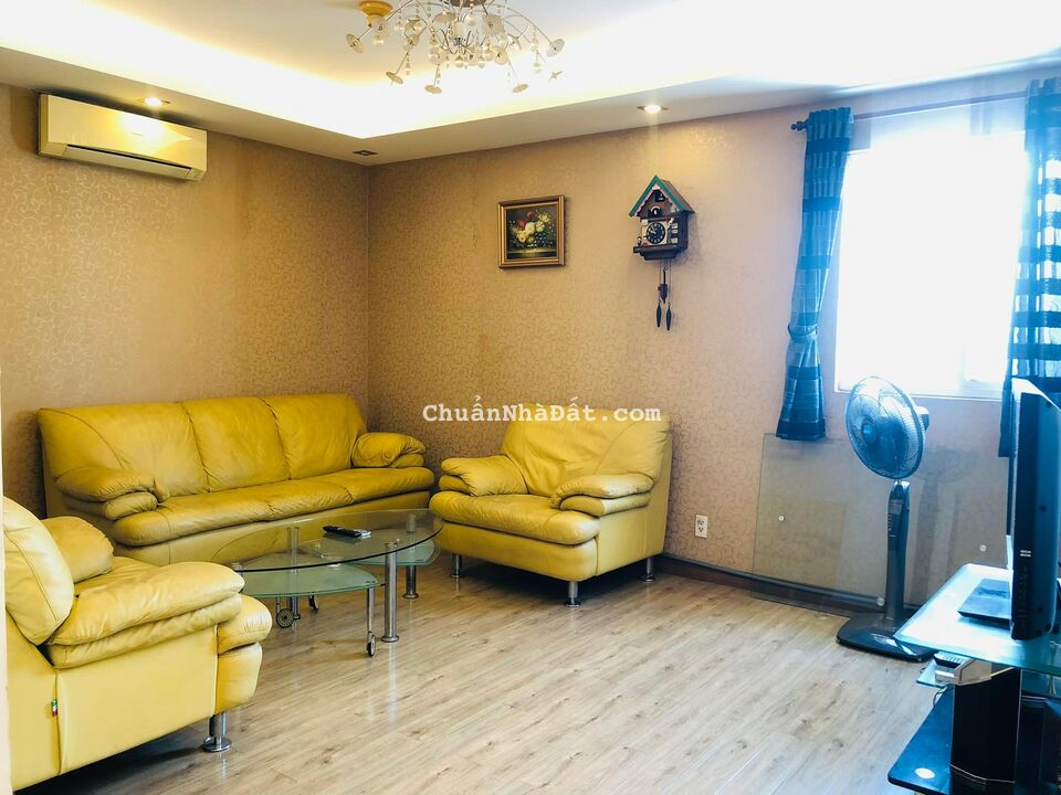 Cho Thuê Căn hộ Central Garden Quận 1, Dt : 142m2, 3PN, Giá : 17 tr/th, 