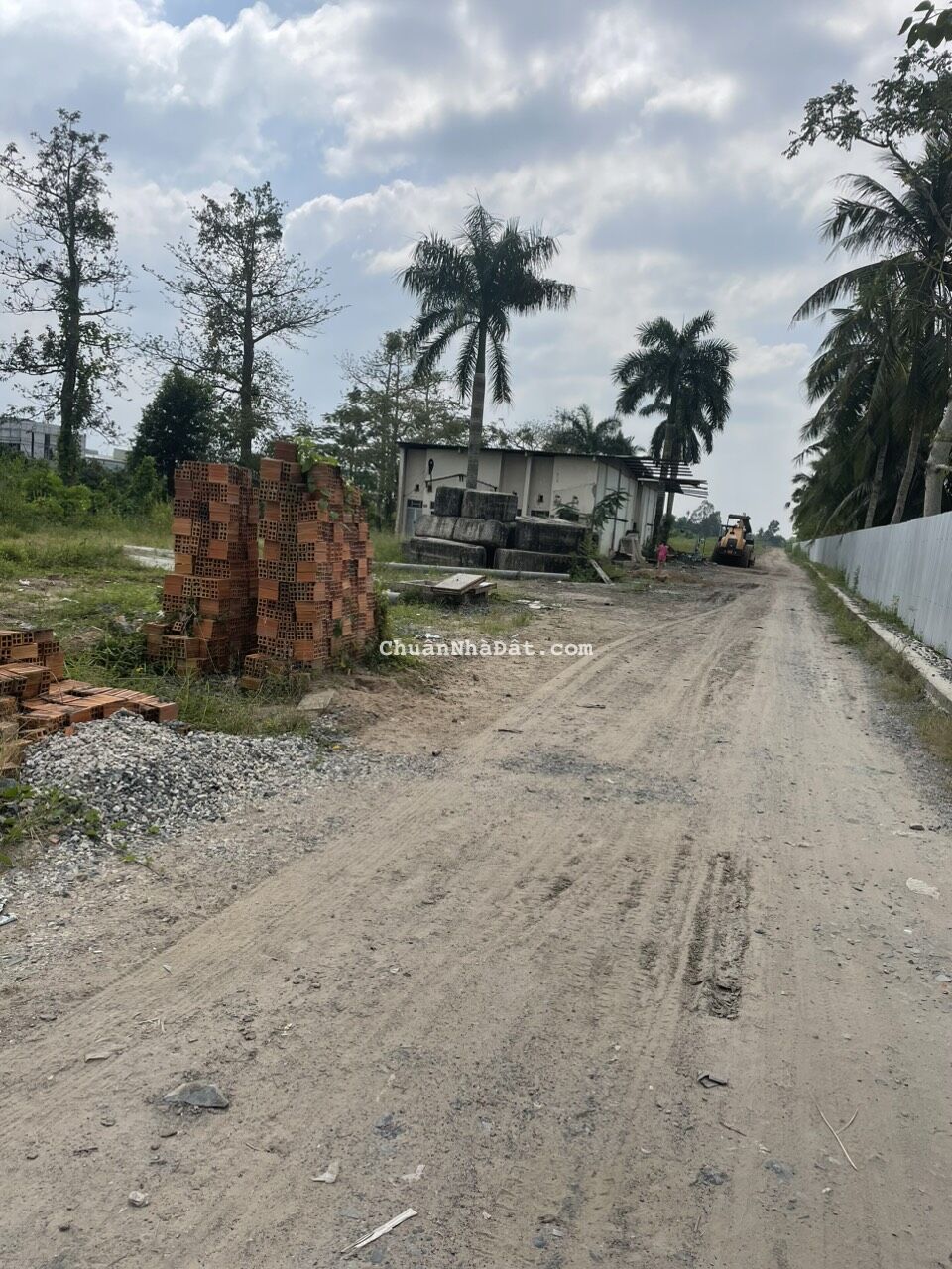 Nhà đất vàng ngay mặt tiền nhanh tay chốt đơn sở hữu ngay Nhà đất vàng ngay mặt tiền nhanh tay chốt đơn sở hữu ngay