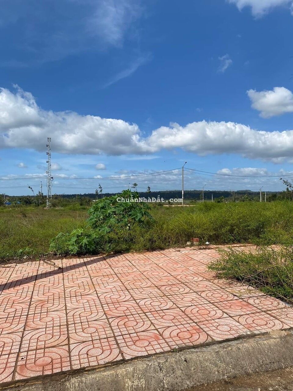 Suất ngoại giao lô đất nền sổ đỏ phía đông thị xã Buôn Hồ 