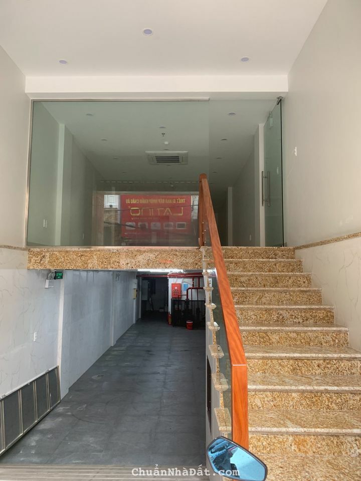 Cho thuê văn phòng,mbkd 130m2 ở Xã Đàn, Giá thuê cực tốt 30tr. Mặt bằng cực đẹp ví trí đắc địa Cho thuê văn phòng,mbkd 130m2 ở Xã Đàn, Giá thuê cực tốt 30tr. Mặt bằng cực đẹp ví trí đắc địa