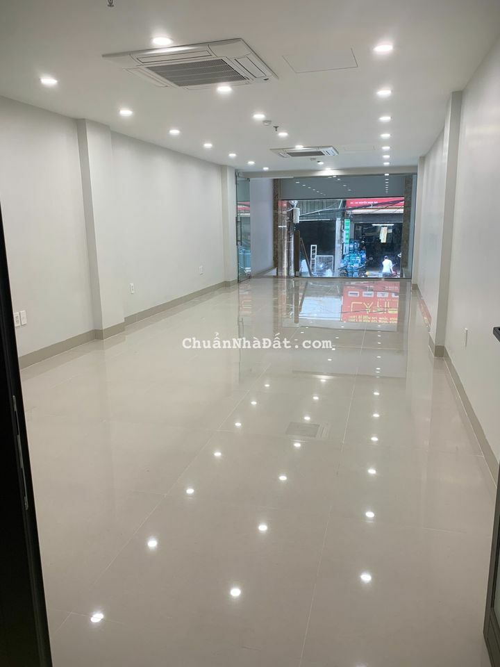 Cho thuê văn phòng,mbkd 130m2 ở Xã Đàn, Giá thuê cực tốt 30tr. Mặt bằng cực đẹp ví trí đắc địa Cho thuê văn phòng,mbkd 130m2 ở Xã Đàn, Giá thuê cực tốt 30tr. Mặt bằng cực đẹp ví trí đắc địa