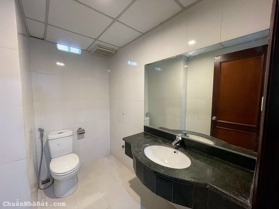 Cho thuê văn phòng, MBKD tòa nhà Trung Hòa - Trần Duy Hưng 140m2 chỉ từ 25tr/th