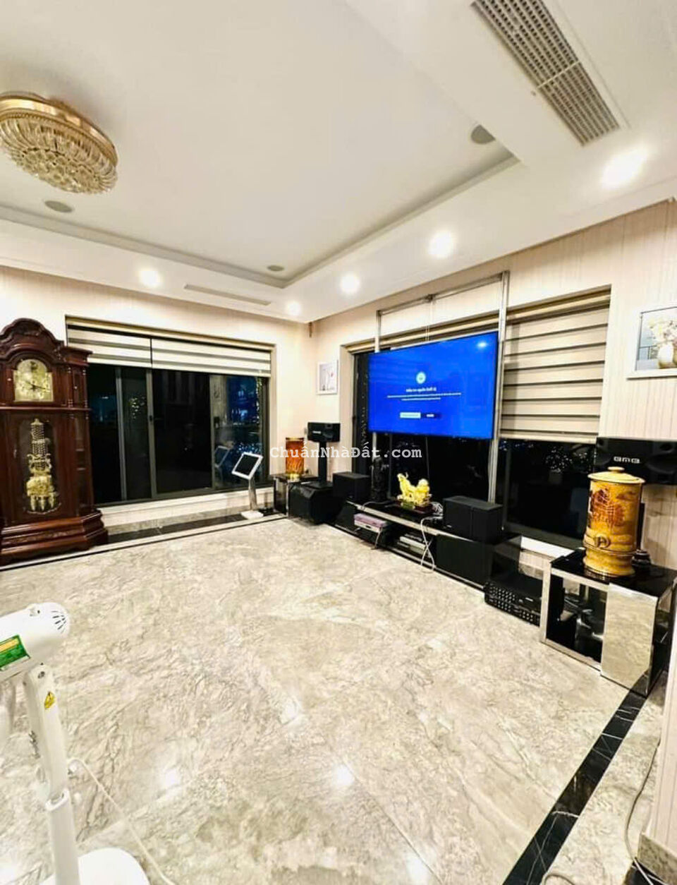 Bán biệt thự vườn Sunny Garden Quốc Oai 400m x 4T giá 43.5 tỷ, lô góc, HẦM, siêu VIP Bán biệt thự vườn Sunny Garden Quốc Oai 400m x 4T giá 43.5 tỷ, lô góc, HẦM, siêu VIP