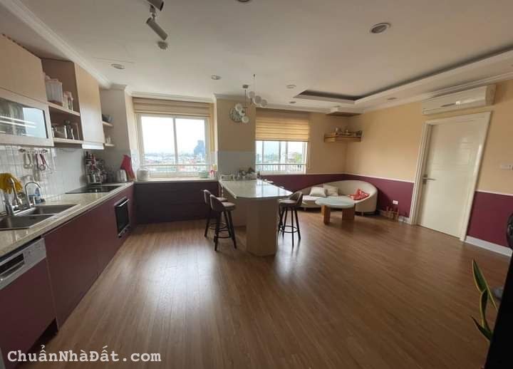 Bán chung cư Lạc Long Quân Tây Hồ 78M giá 5.78 tỷ, nhà đẹp, lô góc, view Hồ Tây Bán chung cư Lạc Long Quân Tây Hồ 78M giá 5.78 tỷ, nhà đẹp, lô góc, view Hồ Tây