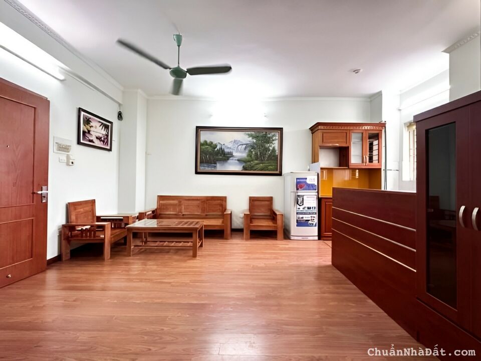 Chung cư Lê Đức Thọ Cầu Giấy 70m, tầng trung giá 2.75 tỷ 0343564283