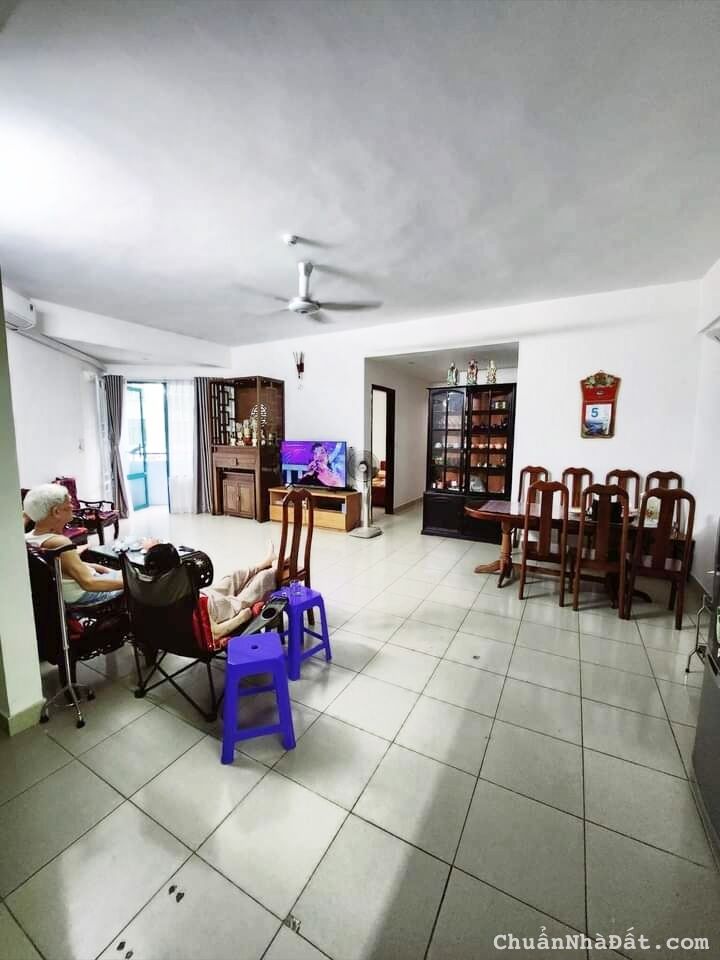 Bán chung cư Làng Quốc Tế Thăng Long Cầu Giấy, căn góc, 3 ngủ, 105m nhỉnh 4 tỷ 0343564283