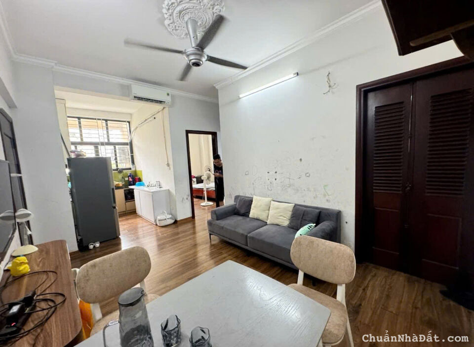 Bán chung cư B3C Nam Trung Yên Cầu Giấy 64m - 2 ngủ giá 3.6 tỷ, lô góc, full nội thất