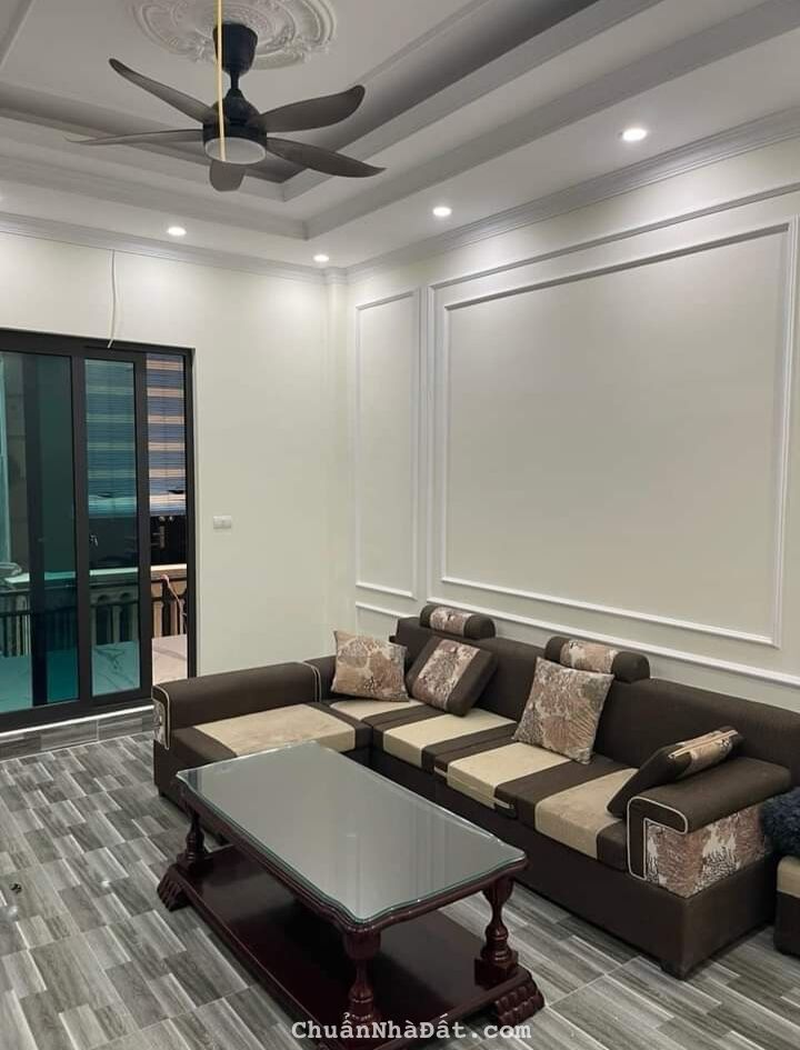 Bán nhà Cầu Giấy phố Nghĩa Tân 28m x 6T giá 7.5 tỷ, xây mới, ô tô, ngõ thông Bán nhà Cầu Giấy phố Nghĩa Tân 28m x 6T giá 7.5 tỷ, xây mới, ô tô, ngõ thông