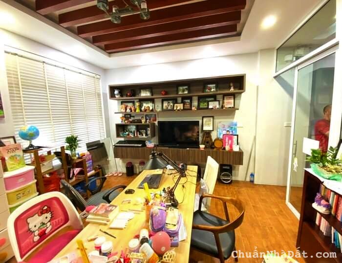 Bán nhà riêng ngõ Viện Máy Phạm Văn Đồng 66m*4T lô góc, ô tô, cho thuê 20tr giá 11 tỷ Bán nhà riêng ngõ Viện Máy Phạm Văn Đồng 66m*4T lô góc, ô tô, cho thuê 20tr giá 11 tỷ