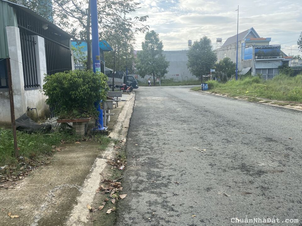 chính chủ bán 100m2 mặt tiền đường nhựa , sát mỹ phước tân vạn và khu đô thị mỹ phước 3