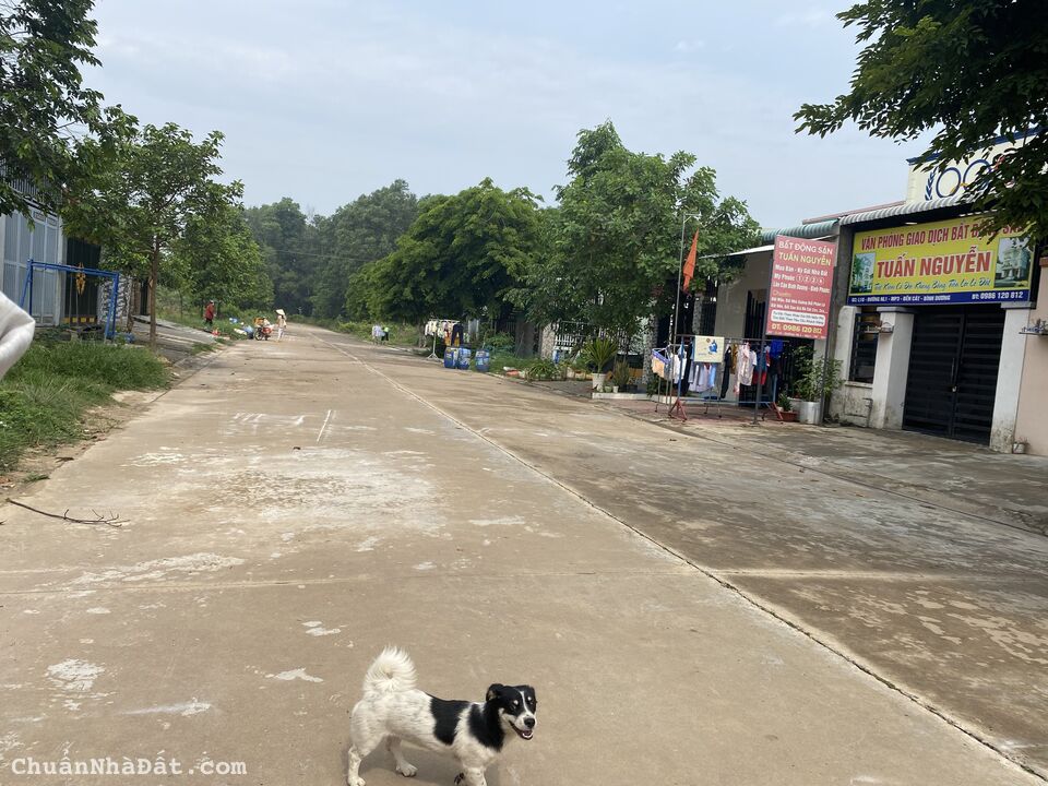 Chính chủ bán lô đất 150m2 tại khu đô thị khu công nghiệp Mỹ Phước 3, Bến Cát, Bình Dương Chính chủ bán lô đất 150m2 tại khu đô thị khu công nghiệp Mỹ Phước 3, Bến Cát, Bình Dương