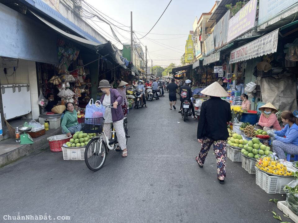 Chính chủ 300m2 TT Bình Dương cần bán