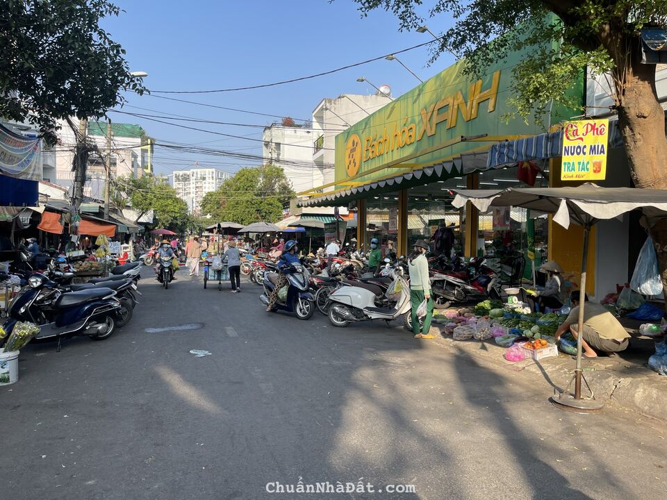 Chính chủ 300m2 TT Bình Dương cần bán