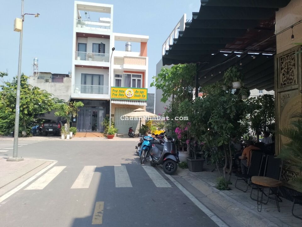 Bán đất 12 x 15m, giá 8 tỷ 850, đường Tây Lân, Quận Bình Tân, SHR, đường xe hơi, đất đô thị