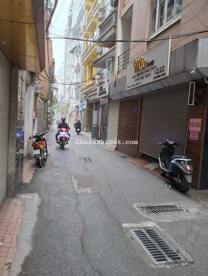 Bán nhà Trung Kính Ngõ Thông Kinh Doanh Gần Hồ giá 7.5 tỉ TL