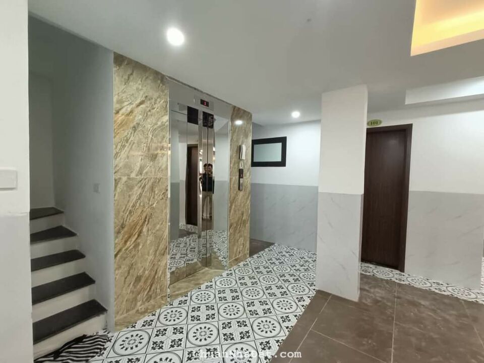 Bán tòa căn hộ cho thuê CCMN doanh thu khủng 1.5 tỷ 1 năm phố Đào Tấn Ba Đình