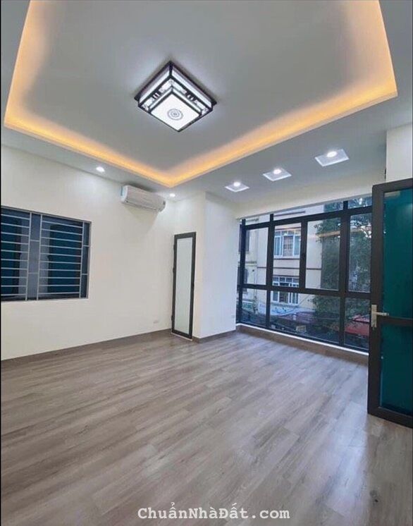 Bán nhà phân lô ô tô đỗ cửa view hồ Dương Văn Bé Minh Khai quận Hai Bà Trưng 5.6tỷ