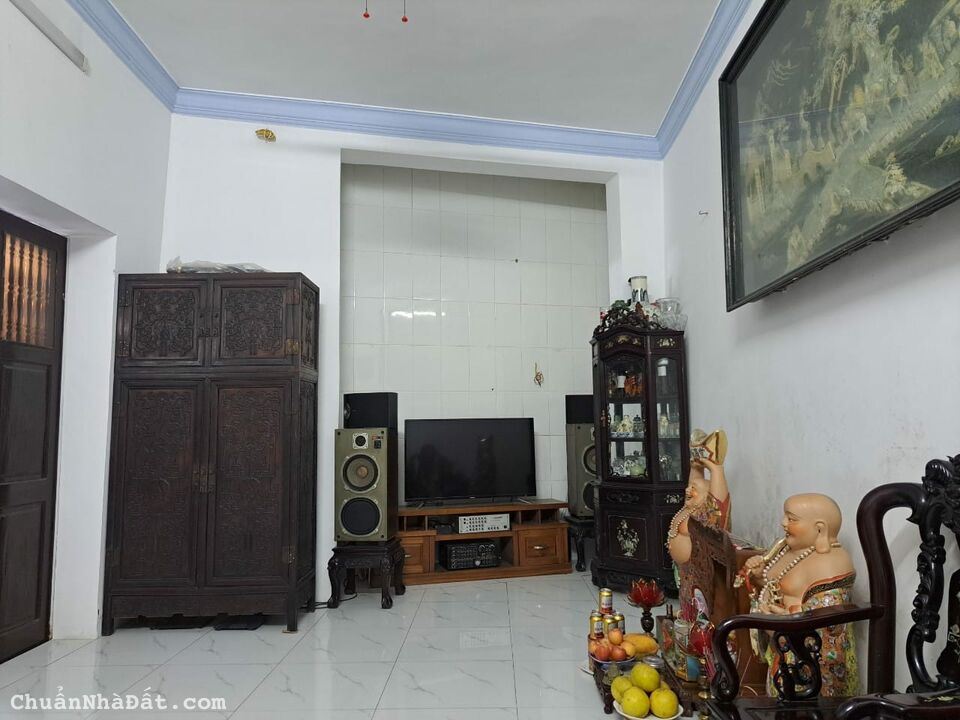 Bán nhà phân lô Đầm Trấu quận Hai Bà Trưng 48m2 x 3 tầng - 4.5 tỷ