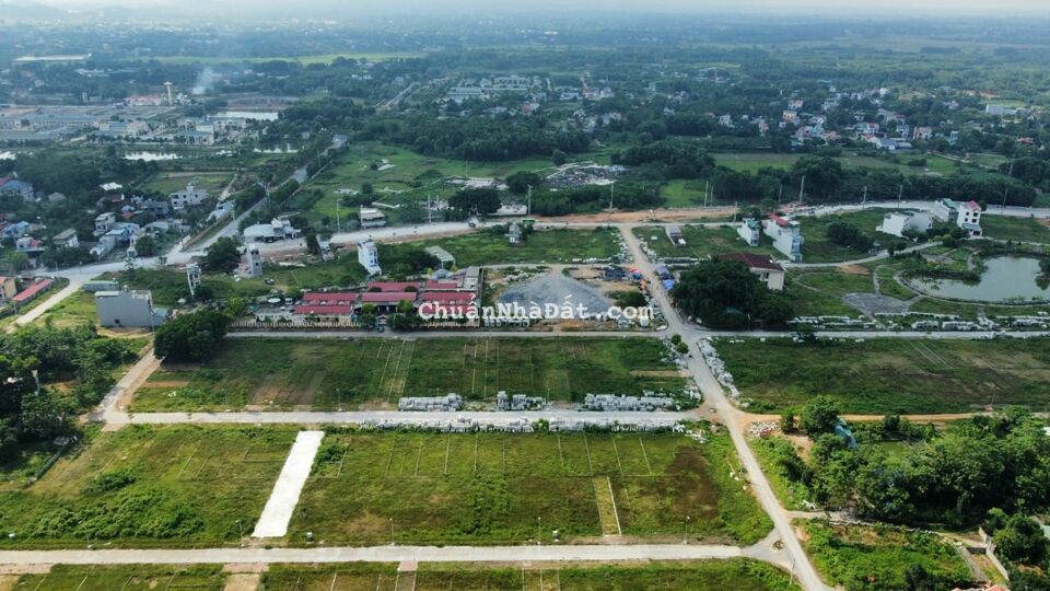 Cần bán gấp mảnh đất 300m tái định cư Bình Yên Thạch Thất Hà Nội vị trí đẹp giá rẻ hơn các lô tương Cần bán gấp mảnh đất 300m tái định cư Bình Yên Thạch Thất Hà Nội vị trí đẹp giá rẻ hơn các lô tương