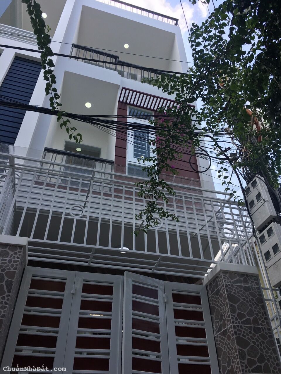 Chính chủ bán căn góc đường Đồng Nai, gần chợ gía yêu thương