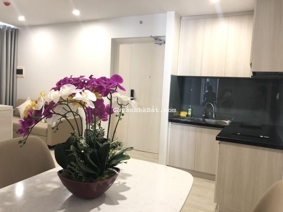 Căn hộ 2PN Gold Coast, full nội thất mới, ban công đông nam, chỉ 18 triệu/tháng
