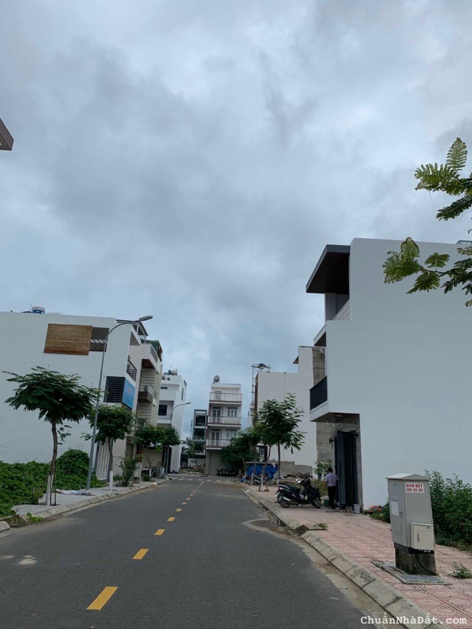 Cho thuê nhà nguyên căn KĐT Hà Quang 1, chỉ 9 triệu/tháng Cho thuê nhà nguyên căn KĐT Hà Quang 1, chỉ 9 triệu/tháng