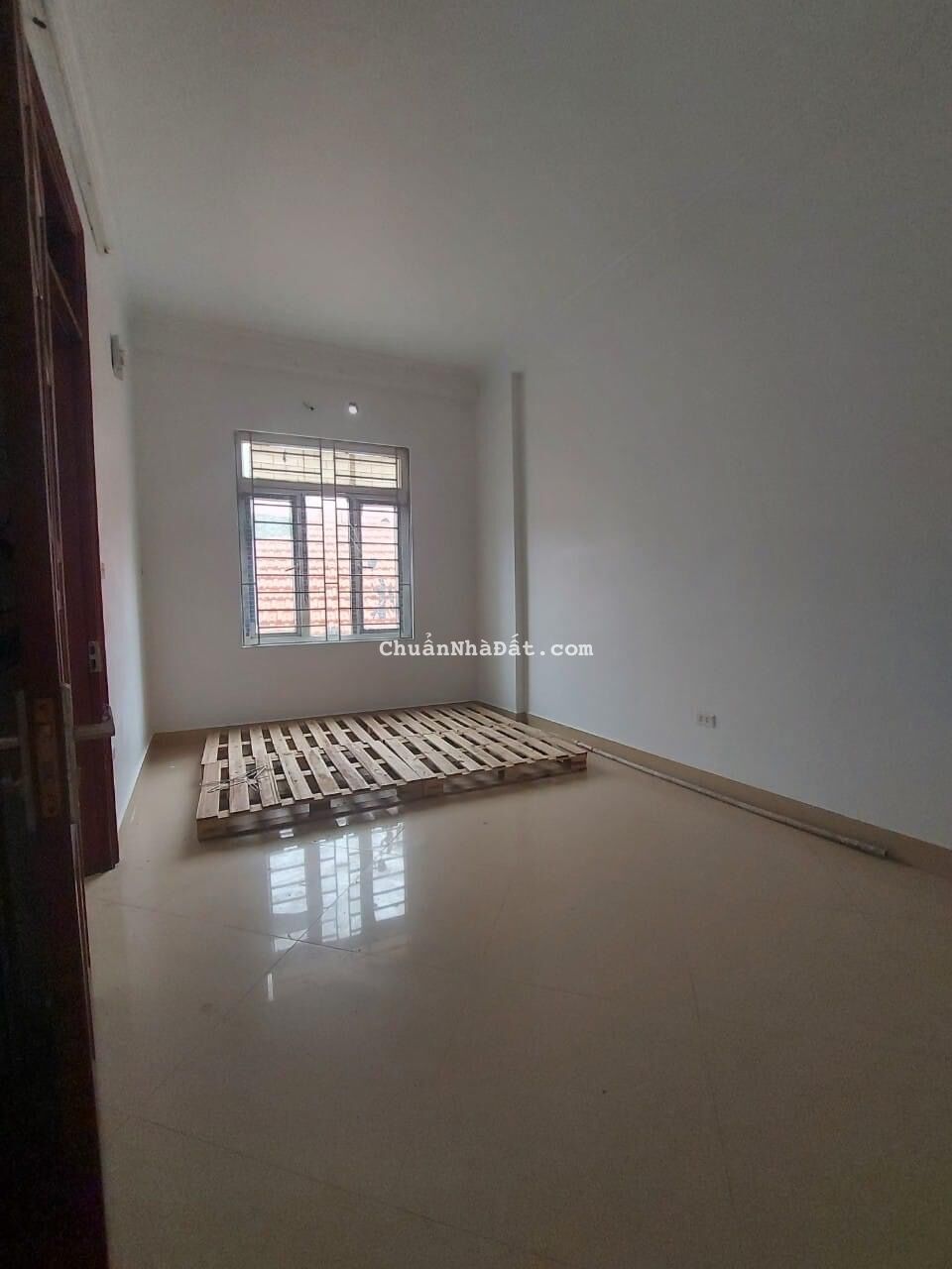 BÁN NHÀ HỒ TÙNG MẬU 50M2-DÂN XÂY-OTO ĐỖ GẦN-GIÁ 4.5 TỶ