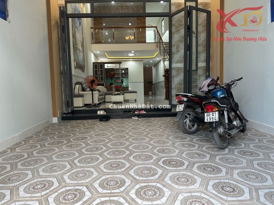 Bán nhà gác lửng sổ riêng5x20  kp4 phường Trảng Dài  2,55 tỷ