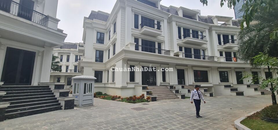 Chính chủ bán suất ngoại giao biệt thự shopvilla Sunshine City đẹp nhất toàn khu Chính chủ bán suất ngoại giao biệt thự shopvilla Sunshine City đẹp nhất toàn khu