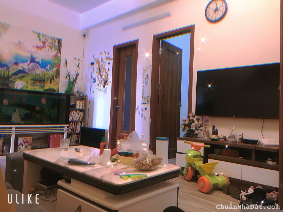 Cần ban căn hộ 3 ngủ 2 wc tầng trung căn goc , đầy đủ  nội thât, xổ đỏ cc ở tòa ct12 kim văn kim lũ